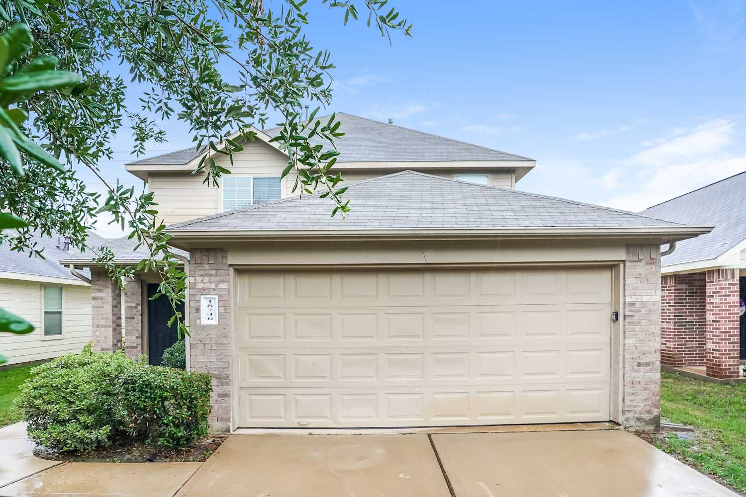 4-Bed Home at 18748 Dennington Dr, Katy