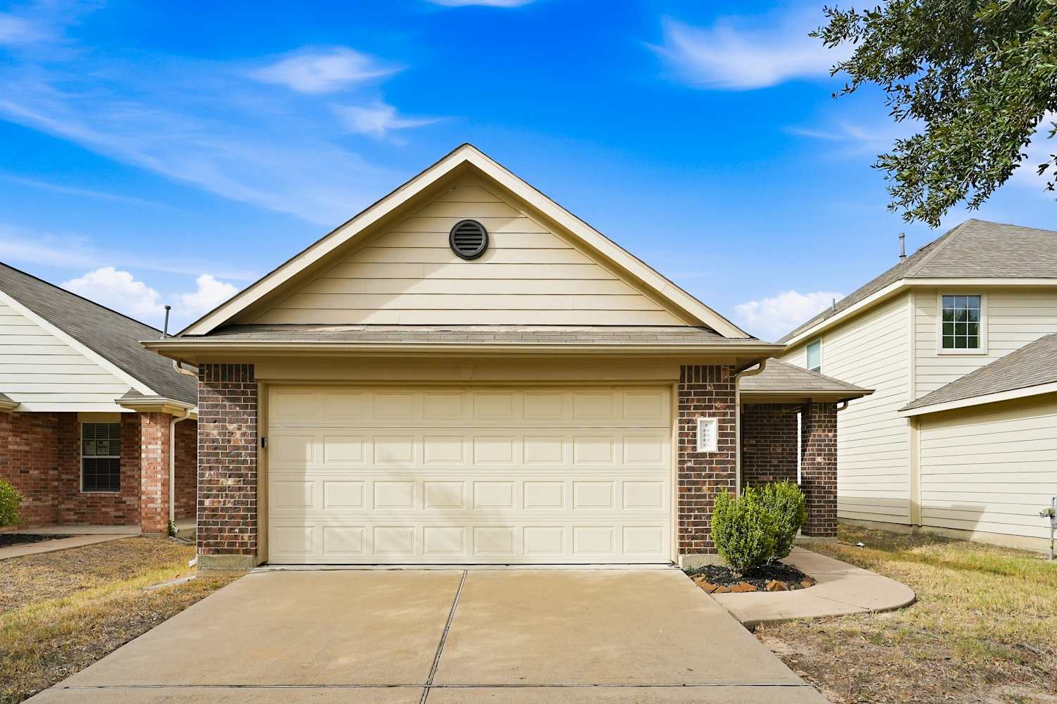 3 Bedroom House – 18810 N Lyford Dr, Katy, TX 77449