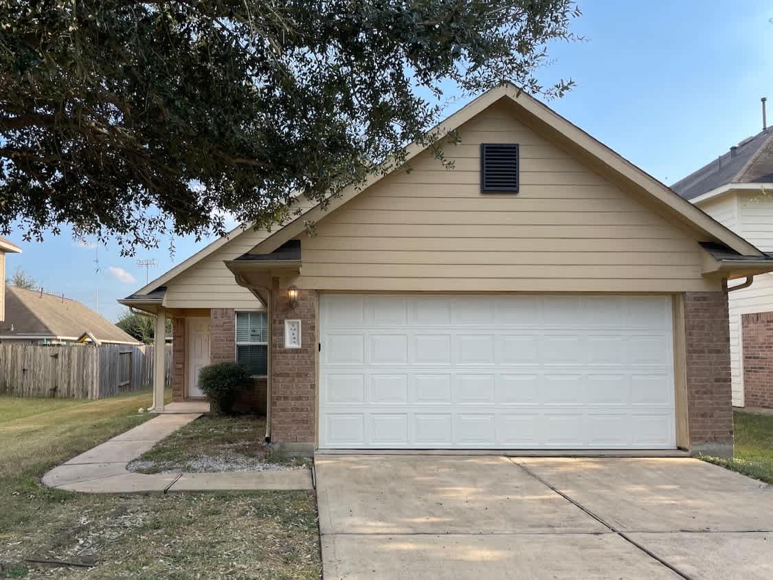 3 Bedroom House – 19143 Canaras Ct, Katy, TX 77449