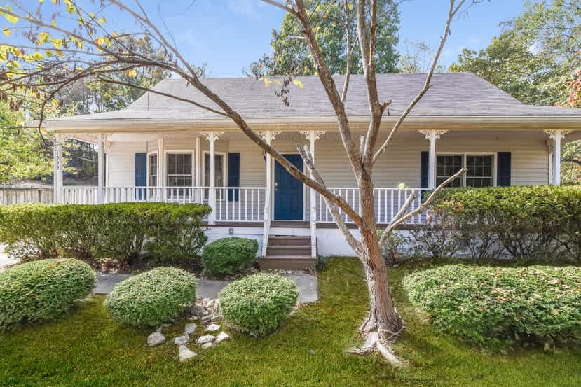 4-Bed House for Rent - 1952 Red Rose Ln, Loganville, GA