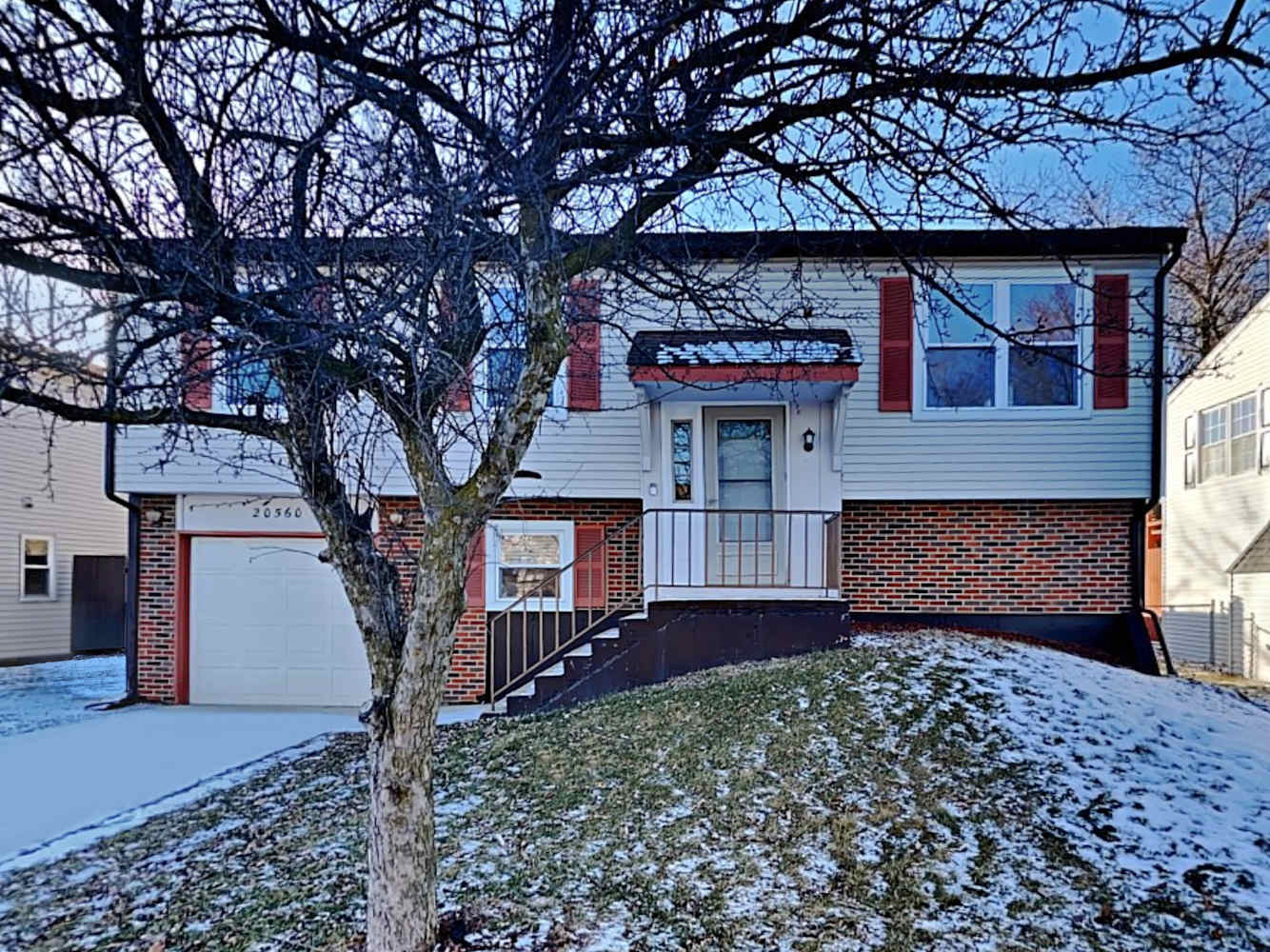 3-Bed House for Rent - 20560 S Acorn Ridge Dr, Frankfort, IL