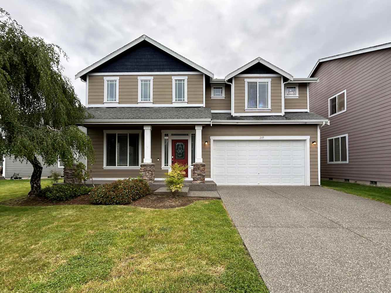4-Bed House for Rent - 209 Phoenix Ave SW, Orting, WA