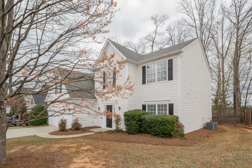 4-Bed Home at 2134 Tallapoosa Dr, Duluth