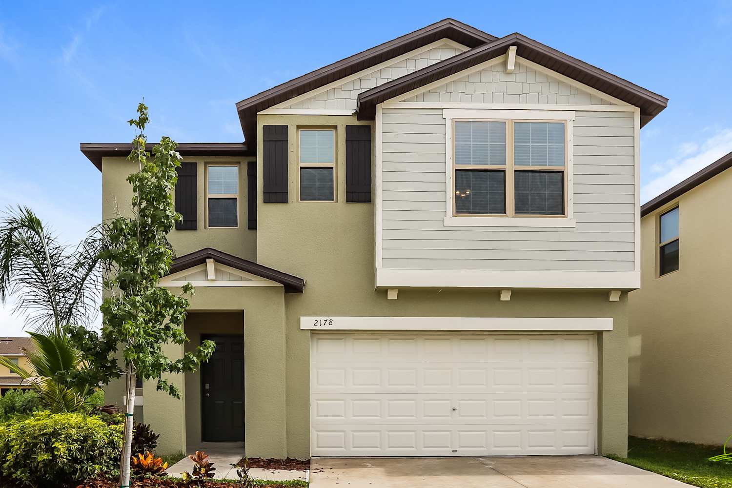 6-Bed Apartment in Hawks Glen, Ruskin