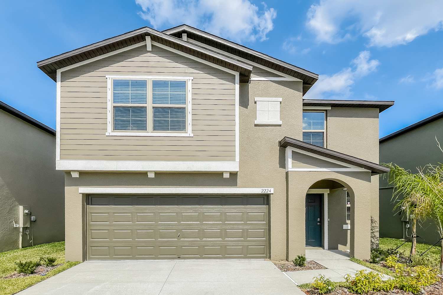 5-Bed Apartment in Hawks Glen, Ruskin