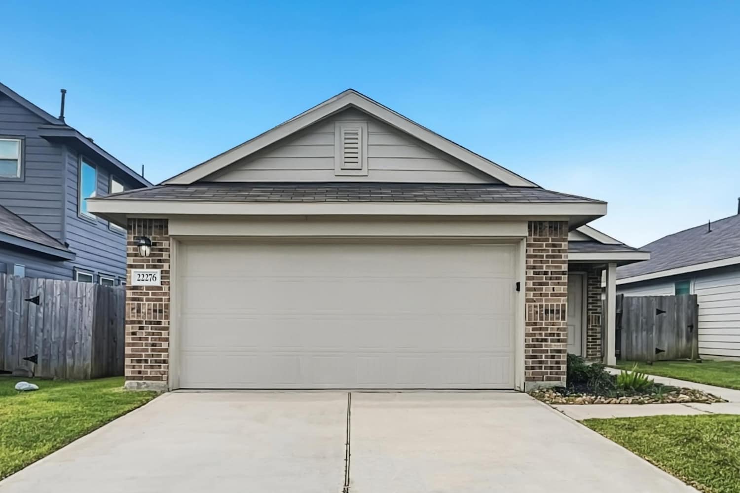 3 Bedroom House – 22276 Stoney Ravine Dr, New Caney, TX 77357