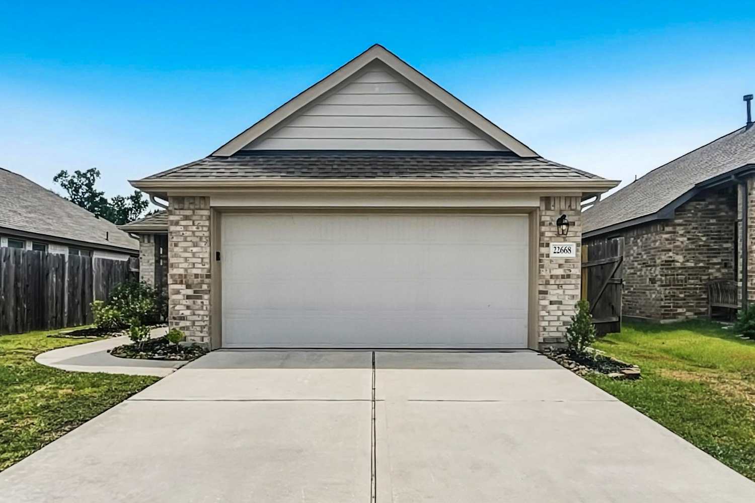 3 Bedroom House – 22668 Malvicino Dr, New Caney, TX 77357