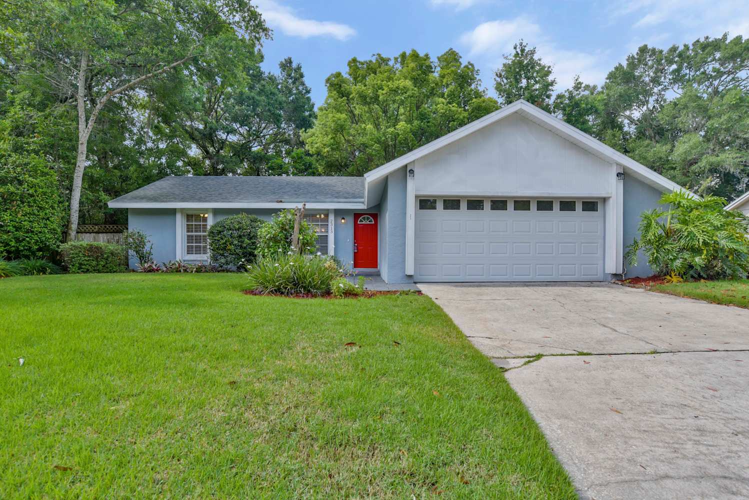 3-Bed Home at 2315 Dunbury Ct, Winter Park
