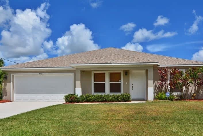 4-Bed Home in null, Port Saint Lucie