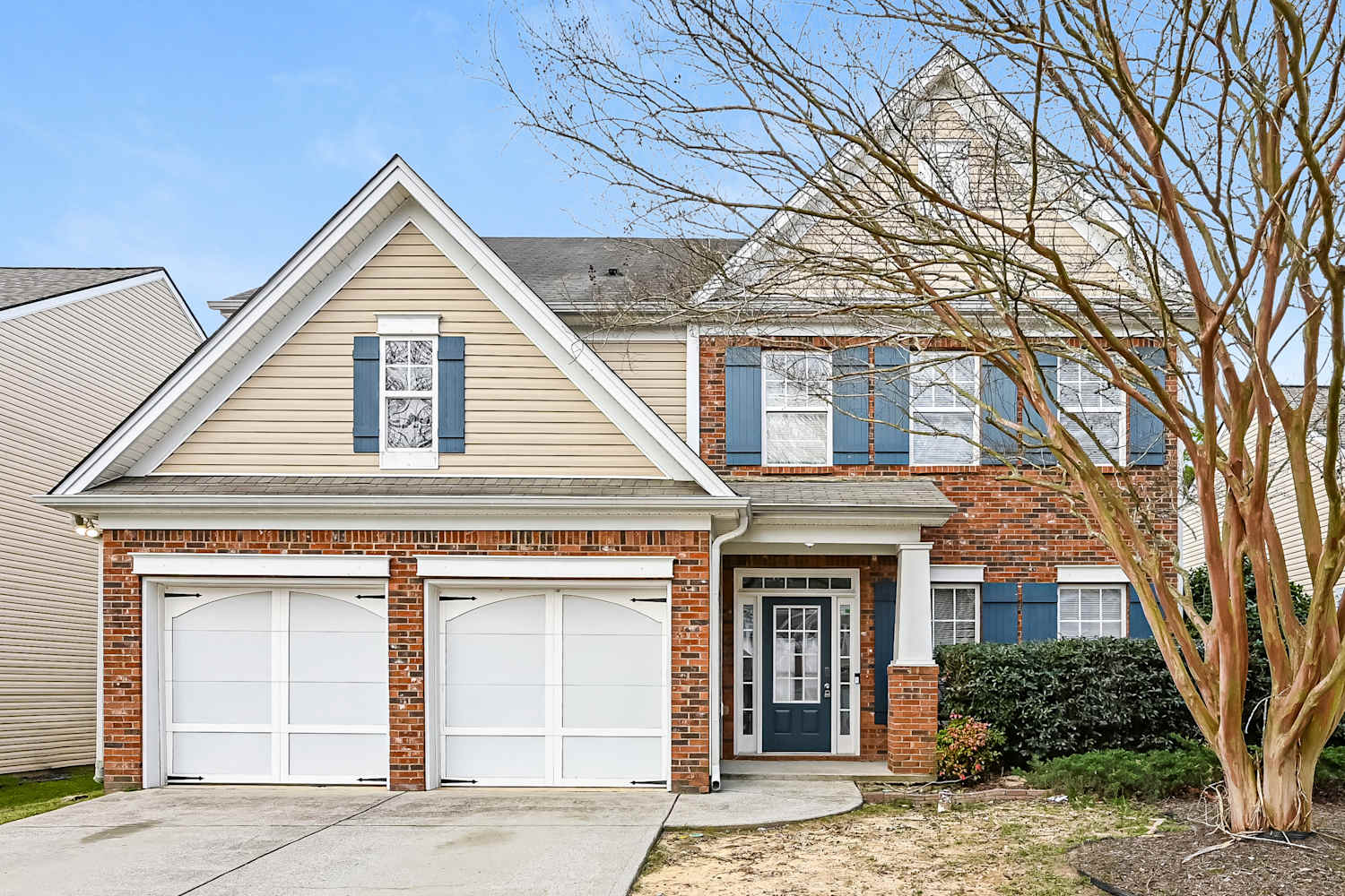 5-Bed Home in null, Buford