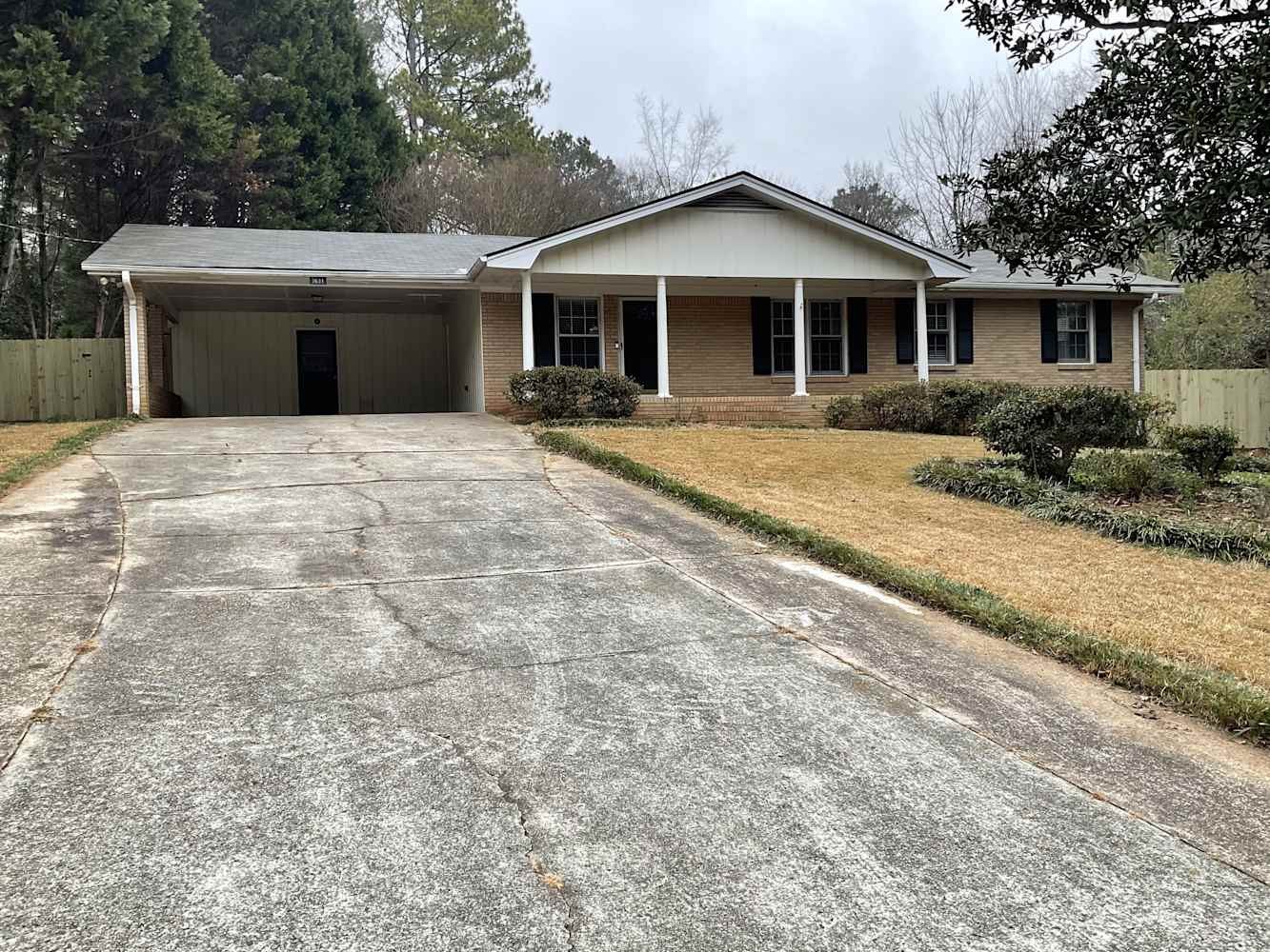3 Bedroom House – 2631 Kings Cir, Lawrenceville, GA 30044