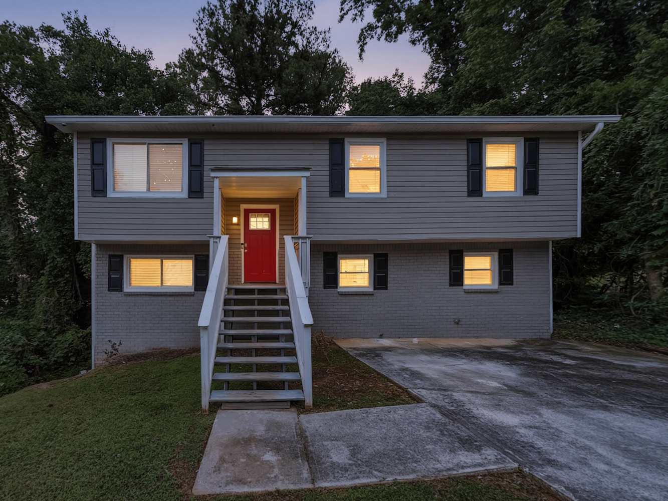 6-Bed House for Rent - 2784 Rockdale Dr, Decatur, GA