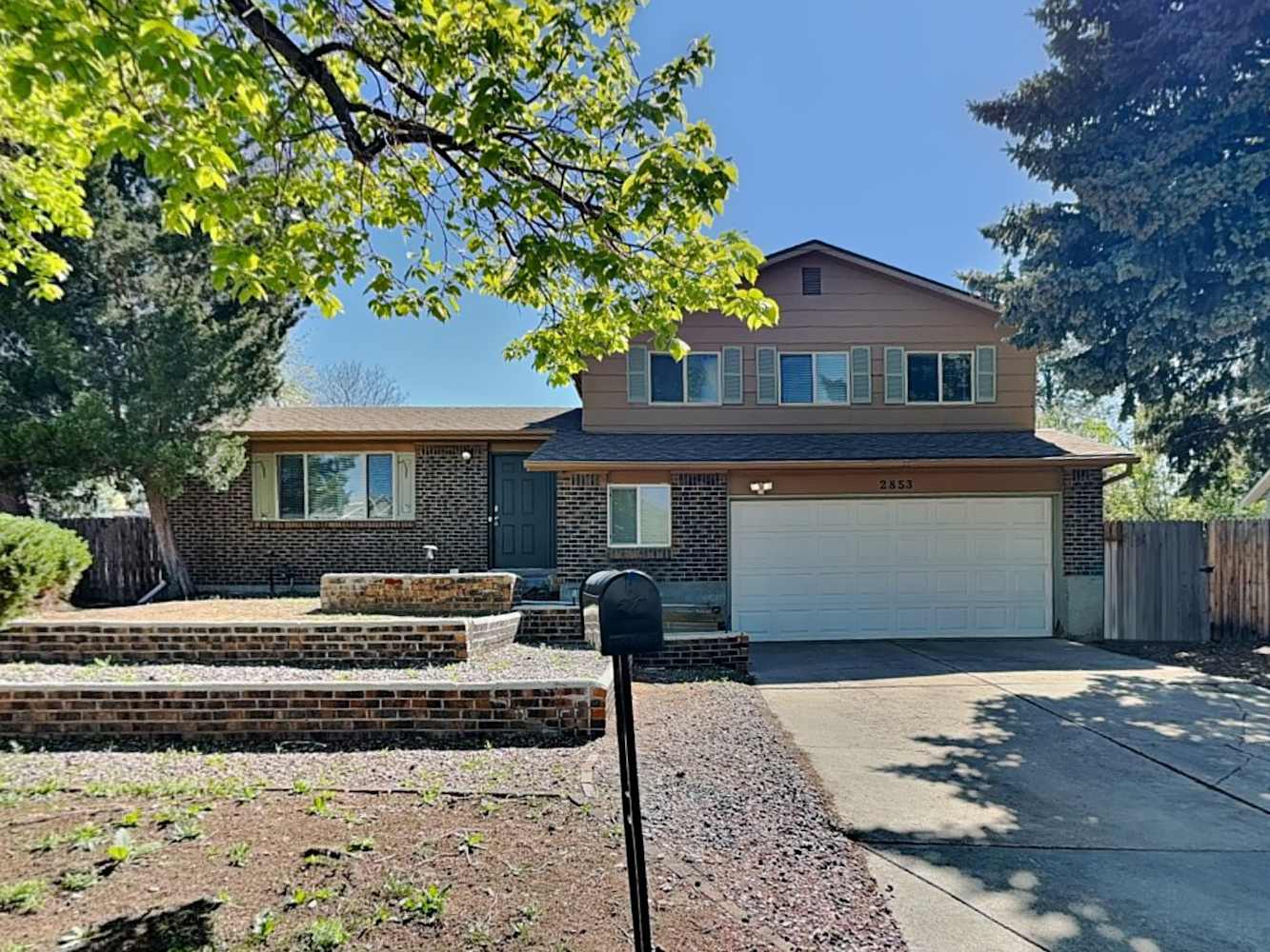 4-Bed Home at 2855 S Bahama St, Aurora