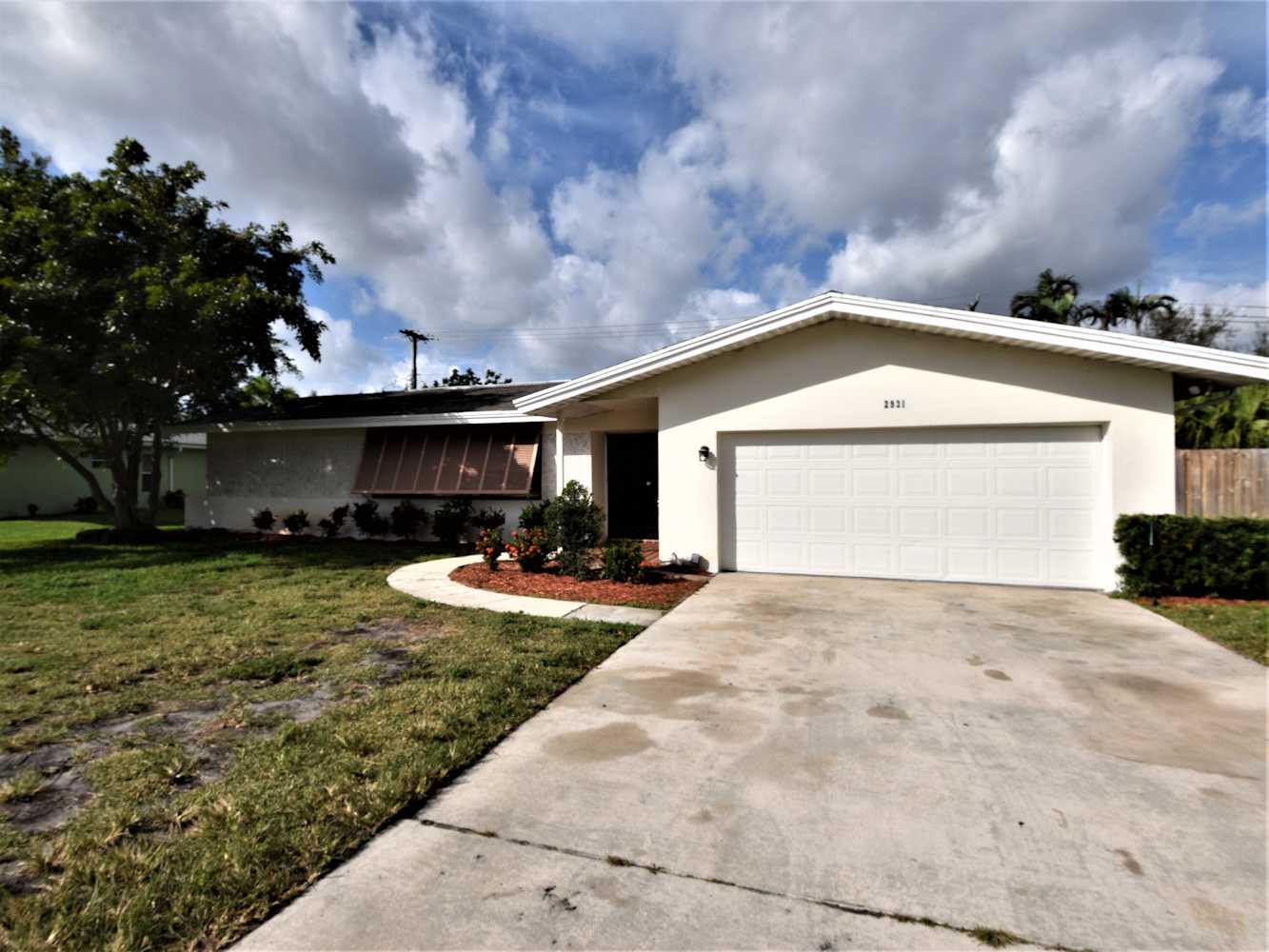 4-Bed House for Rent - 2931 S Seacrest Blvd, Boynton Beach, FL