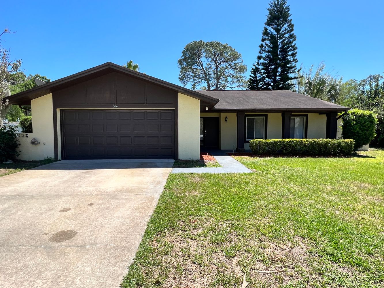 3-Bed Home at 306 Larkwood Dr, Sanford