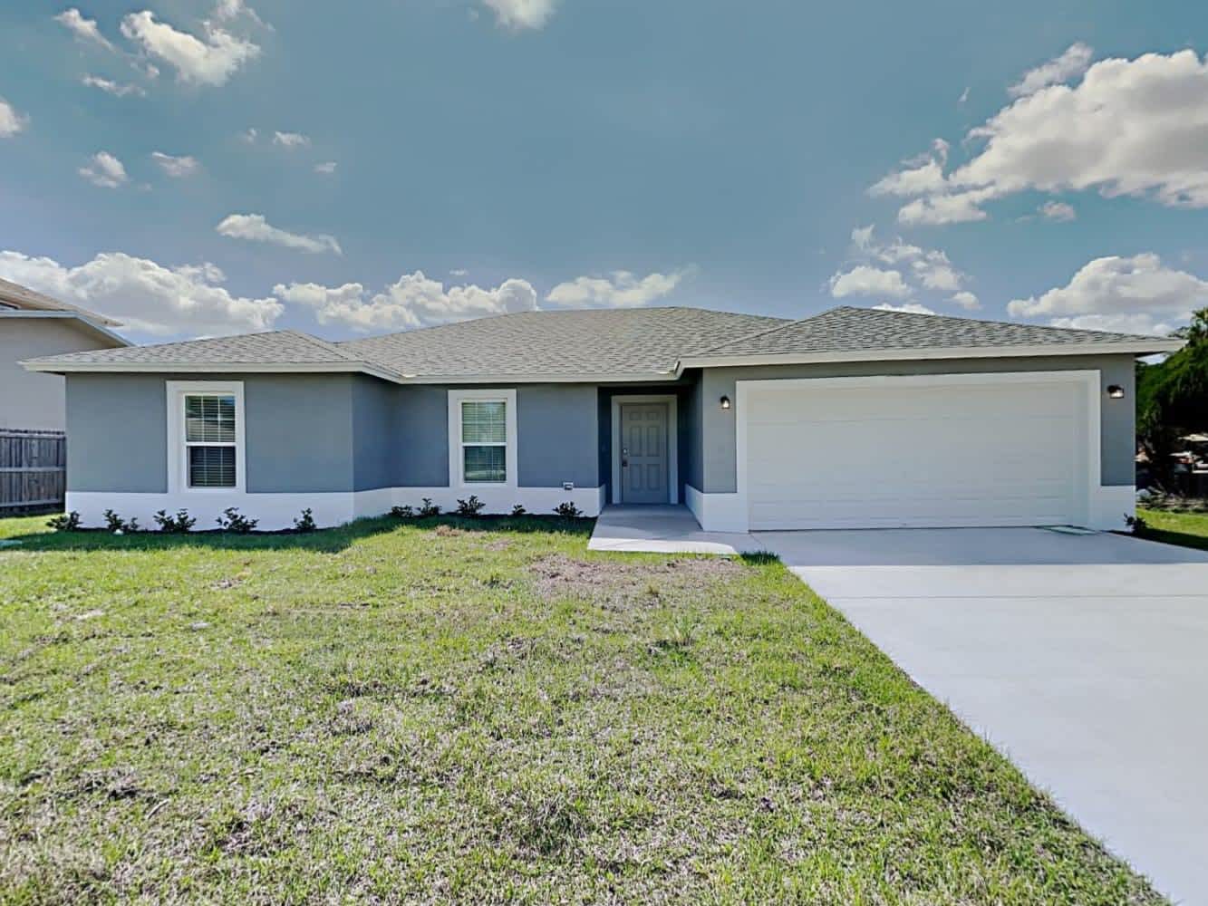 4-Bed Home in null, Port Saint Lucie
