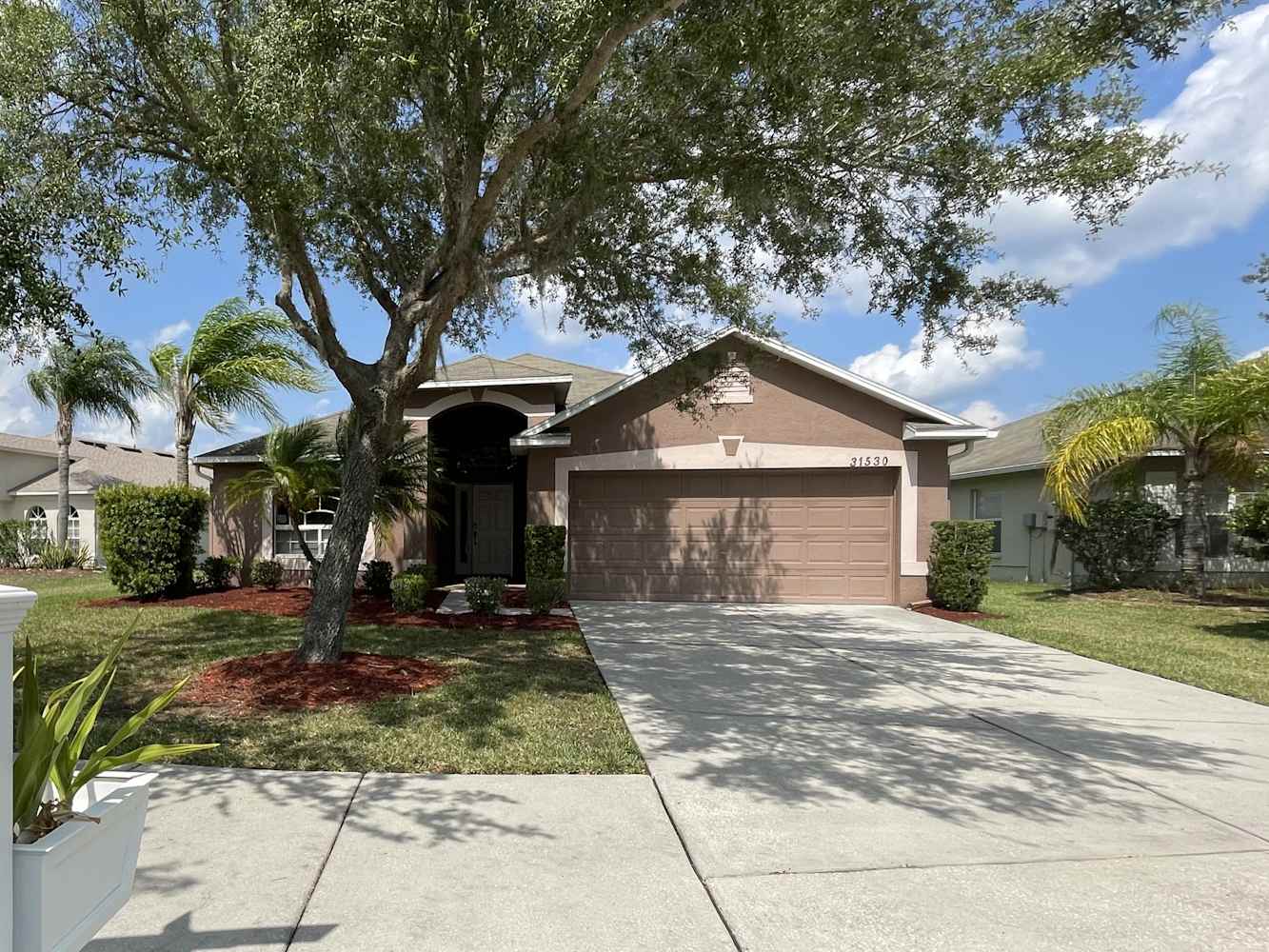 3-Bed Home at 31532 Triborough Dr, Zephyrhills