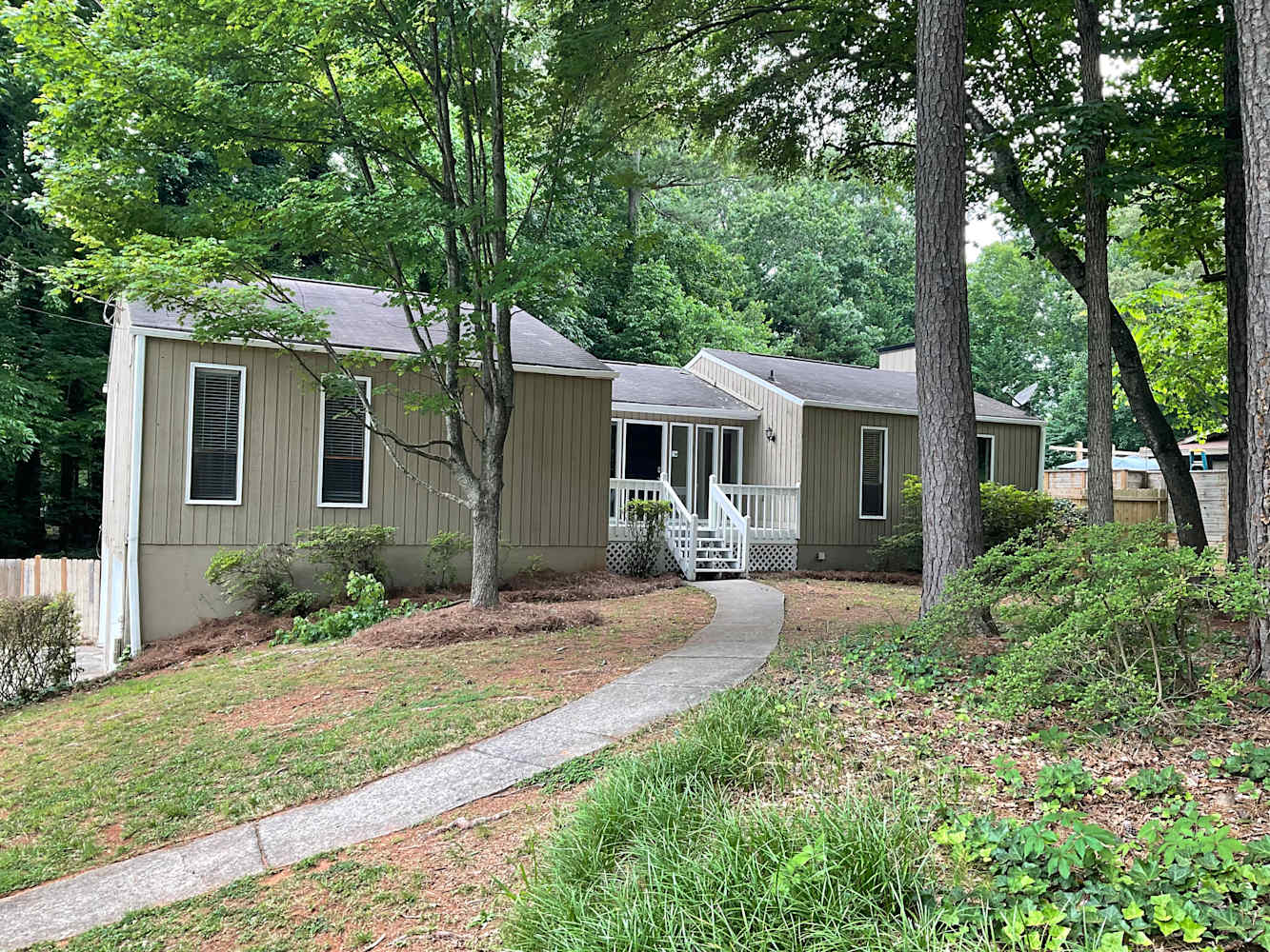 4 Bedroom House – 3179 Terrace Dr, Marietta, GA 30066