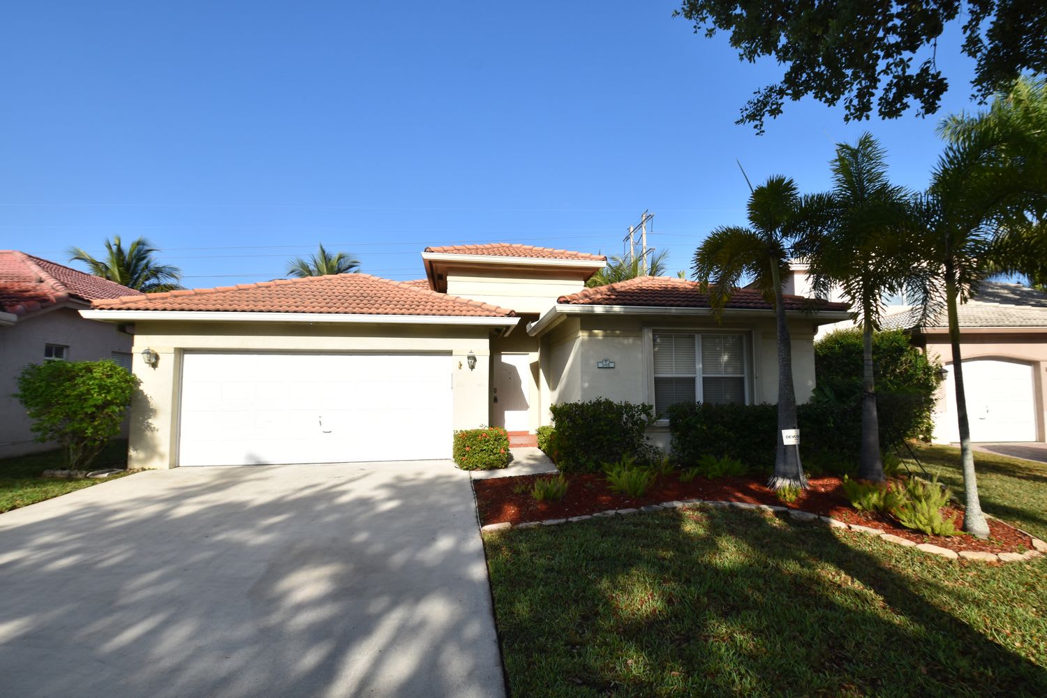 3-Bed Home in null, Davie