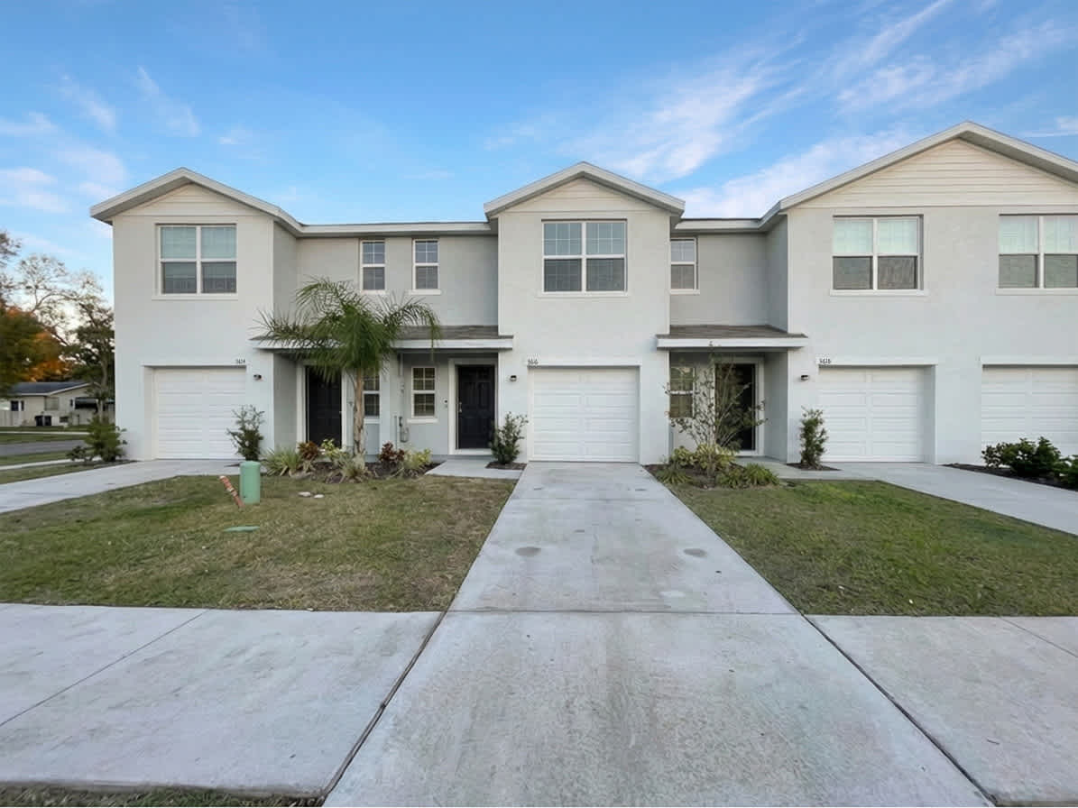 3-Bed Apartment in The Heights, Tampa