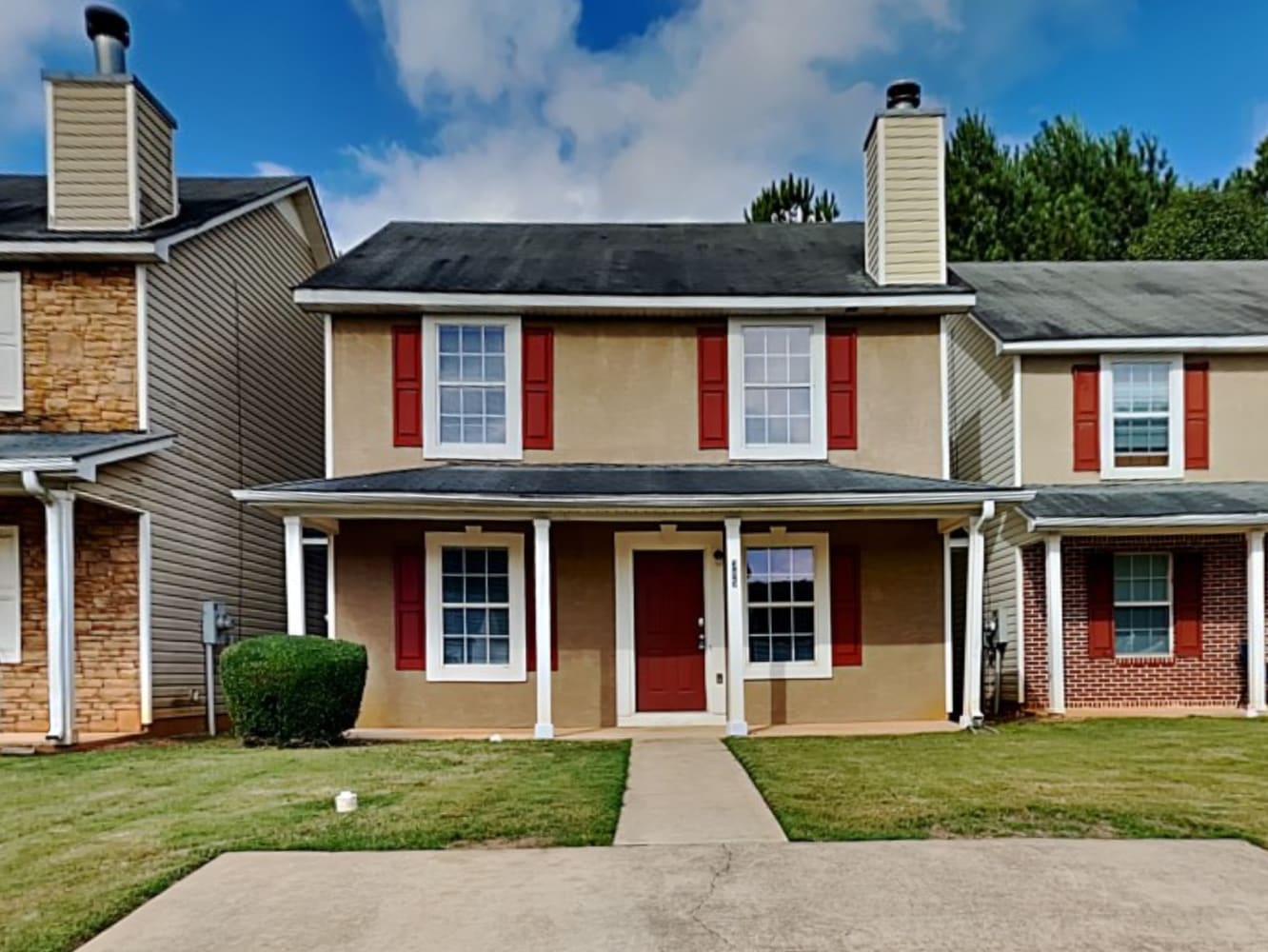 4 Bedroom House – 385 Crestfield Cir, Covington, GA 30016