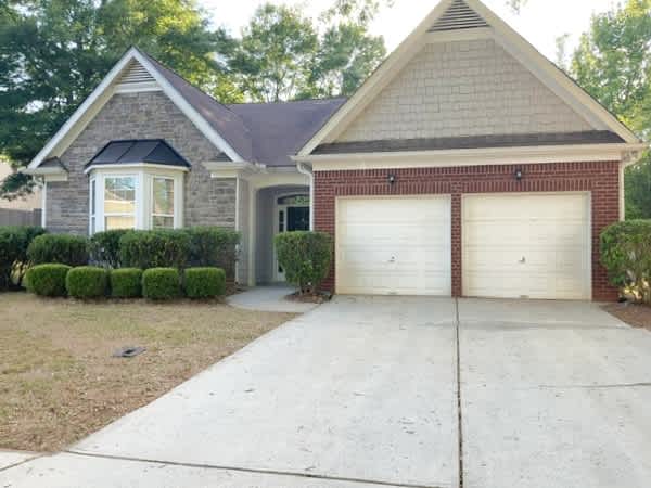 3-Bed House for Rent - 39 Aberdeen Ct, Newnan, GA