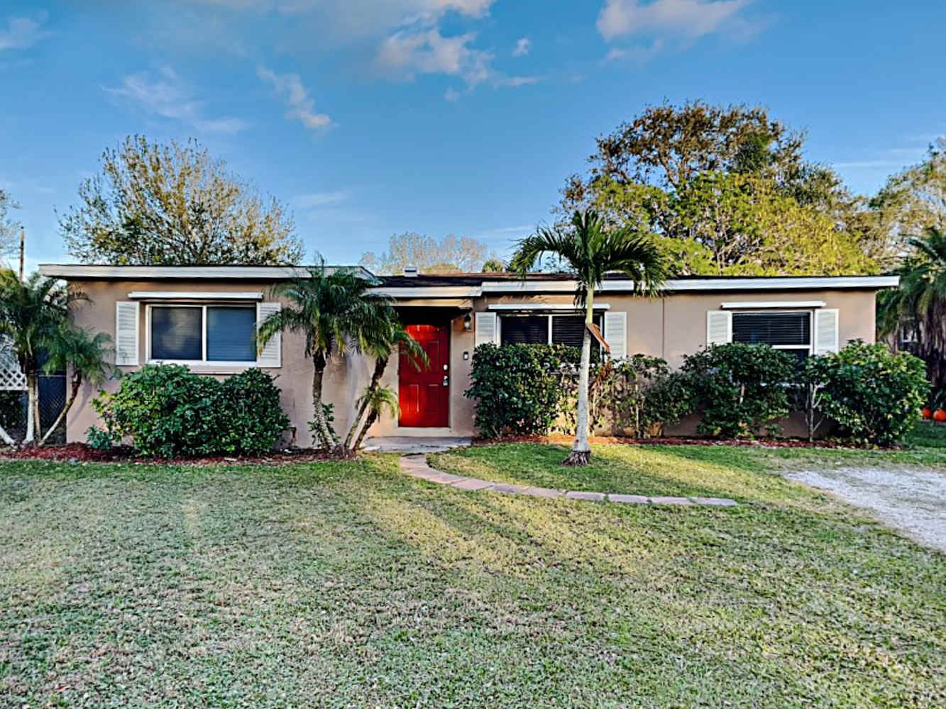 3-Bed Home in null, Sarasota