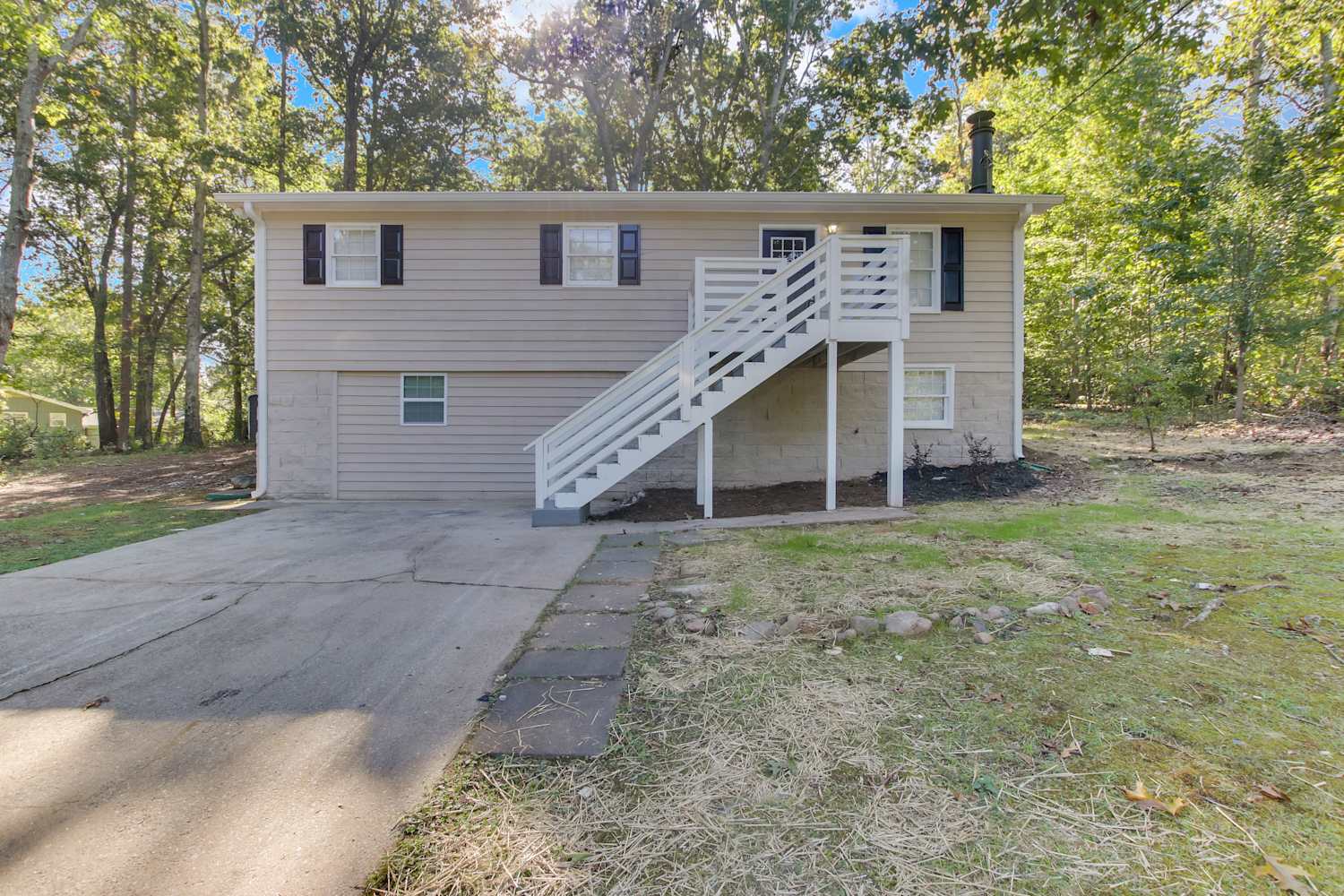 5-Bed House for Rent - 3995 Willowbrook Dr, Douglasville, GA