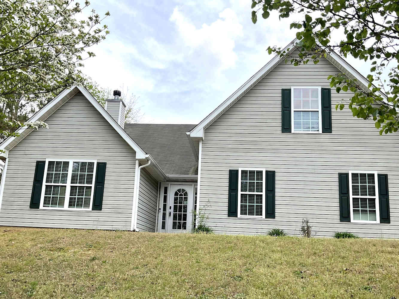 4 Bedroom House – 401 Legend Creek Pt, Canton, GA 30114