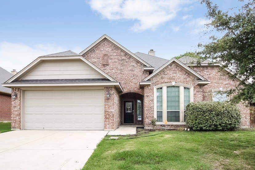 Affordable rental homes in Burleson, TX