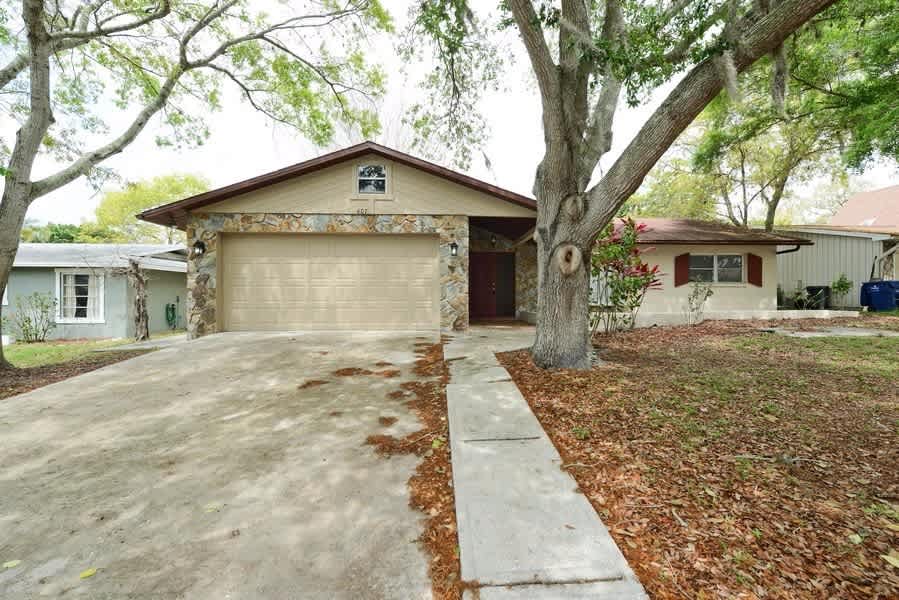 3-Bed Home at 409 Oriole Cir, Palm Harbor