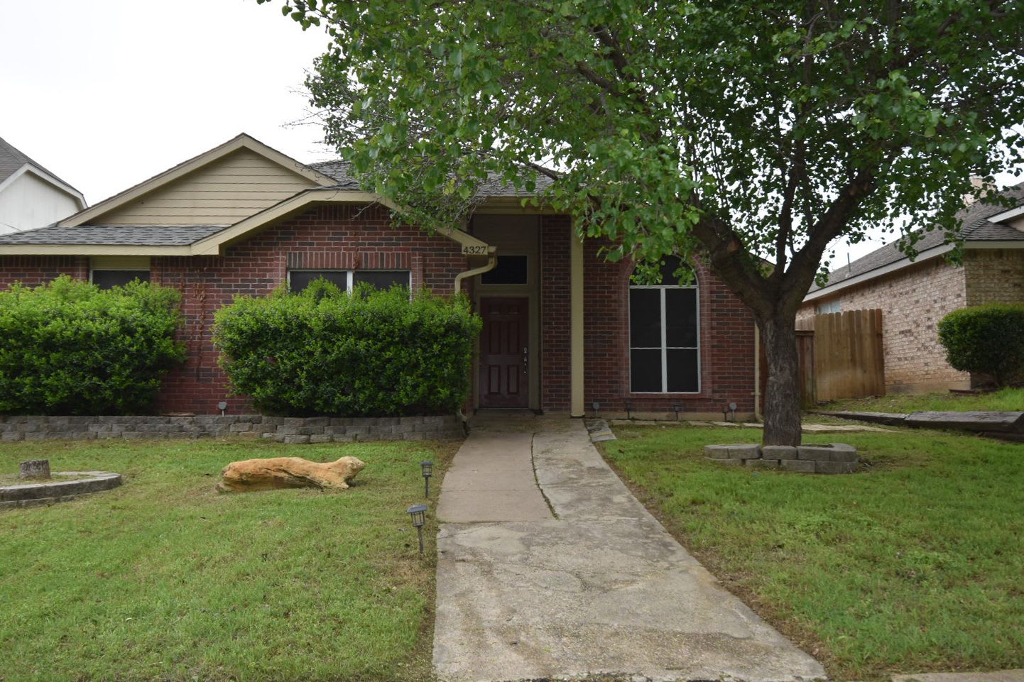 3-Bed Home in null, Grand Prairie