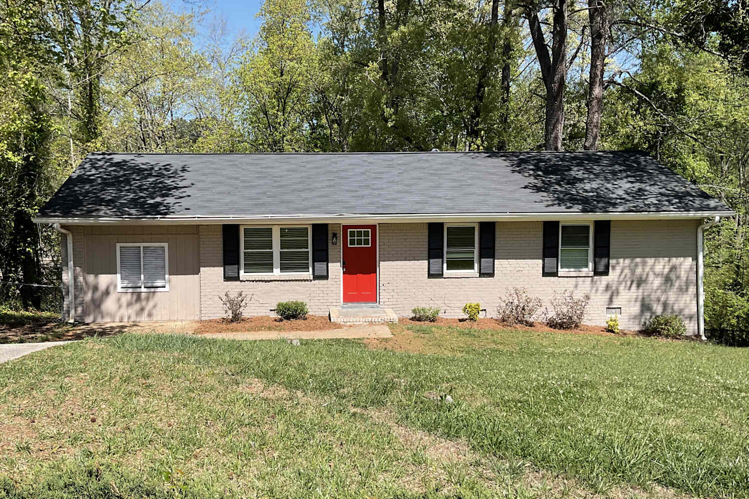5-Bed House for Rent - 4380 Colony East Dr, Stone Mountain, GA
