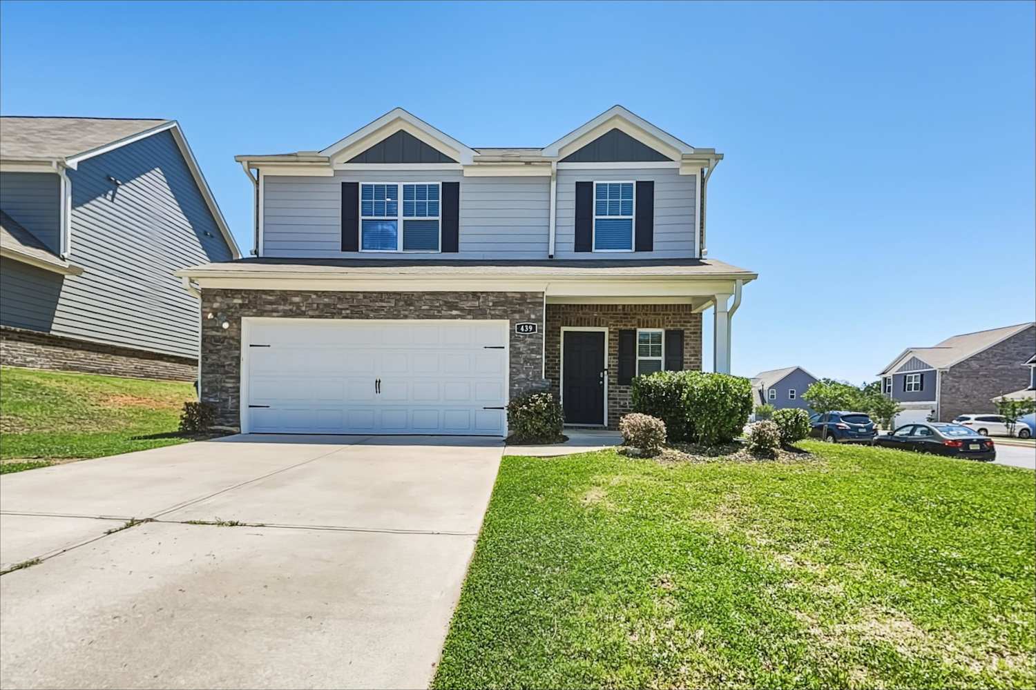 4-Bed House for Rent - 439 Vermeer Ct, Locust Grove, GA