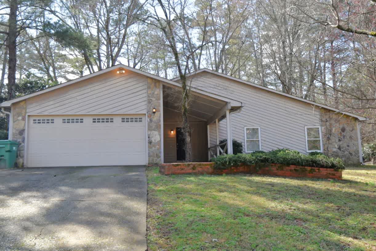 3-Bed Home at 4395 Fielding Ln, Norcross