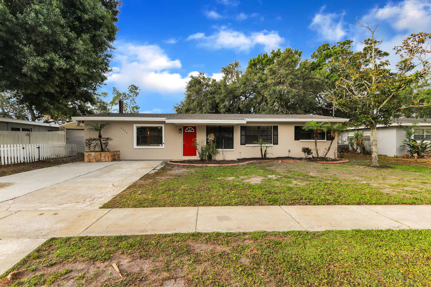 4-Bed House for Rent - 4426 W Iowa Ave, Tampa, FL