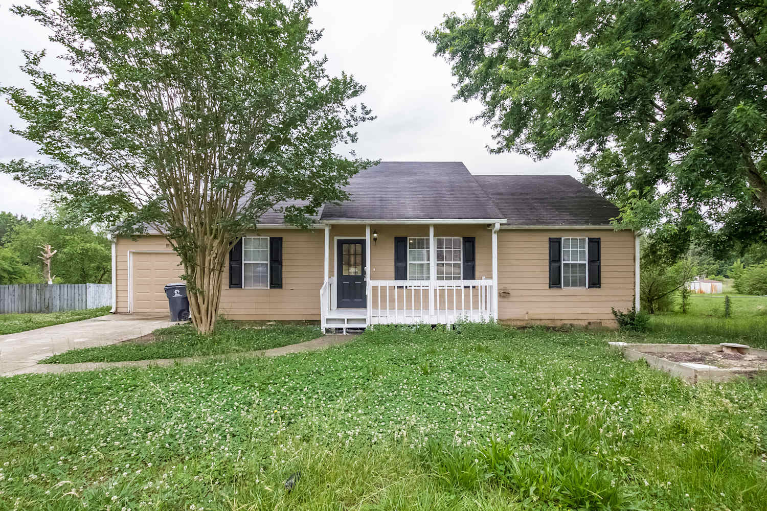 3-Bed Home in null, Powder Springs