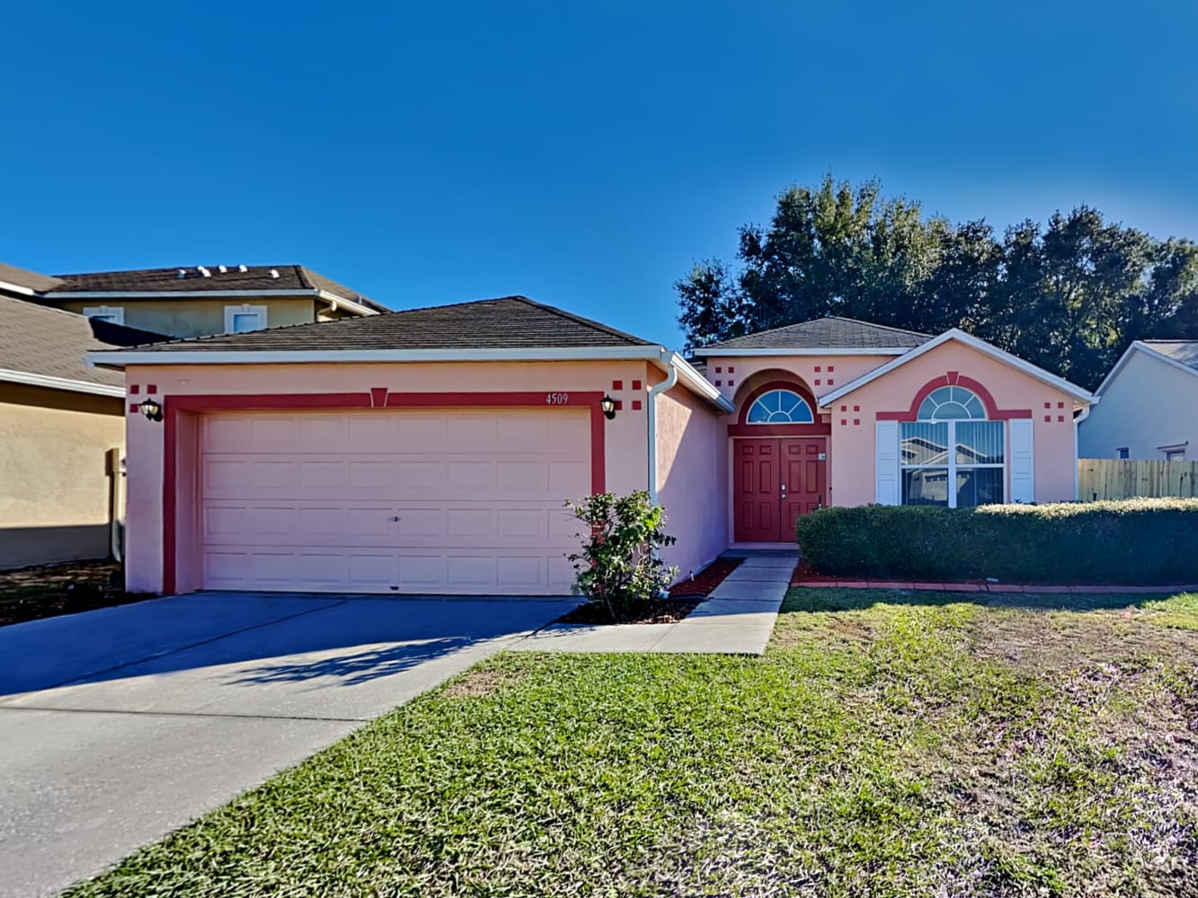 3-Bed House for Rent - 4509 Arizona Sun Ct, Valrico, FL