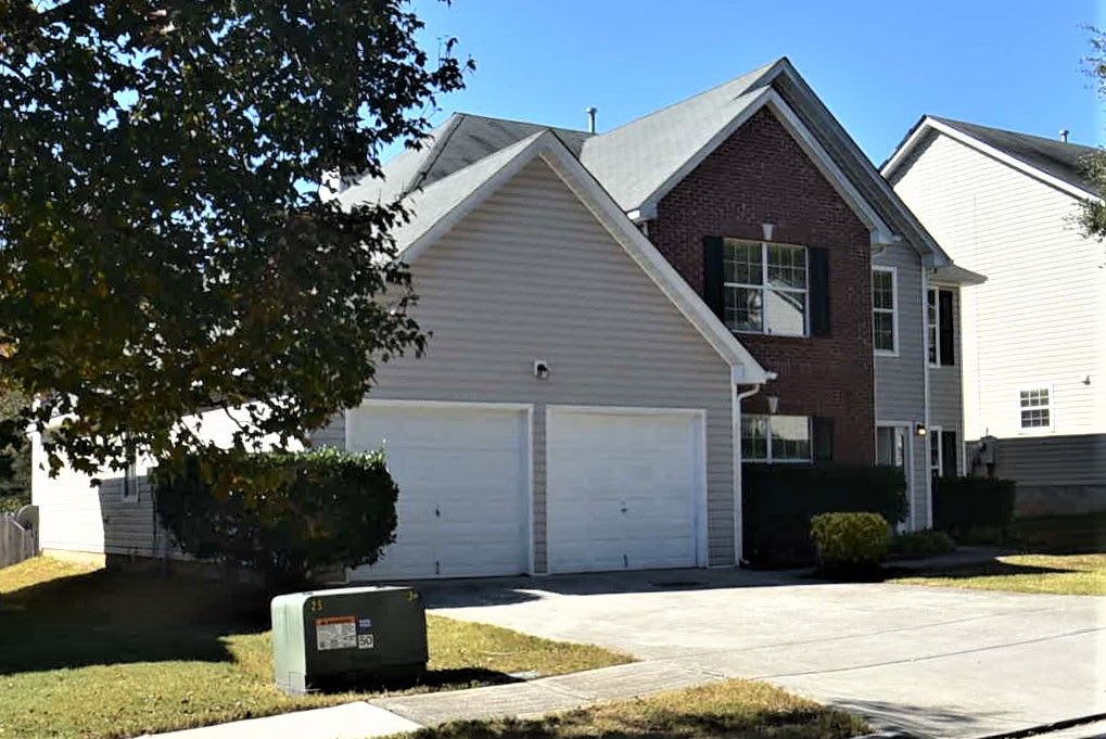 4 Bedroom House – 4555 Ivy Fork Dr, Loganville, GA 30052