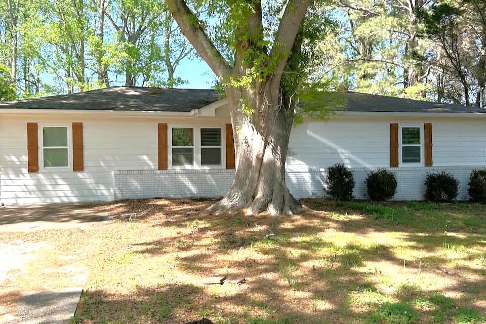 3-Bed Home in null, Powder Springs