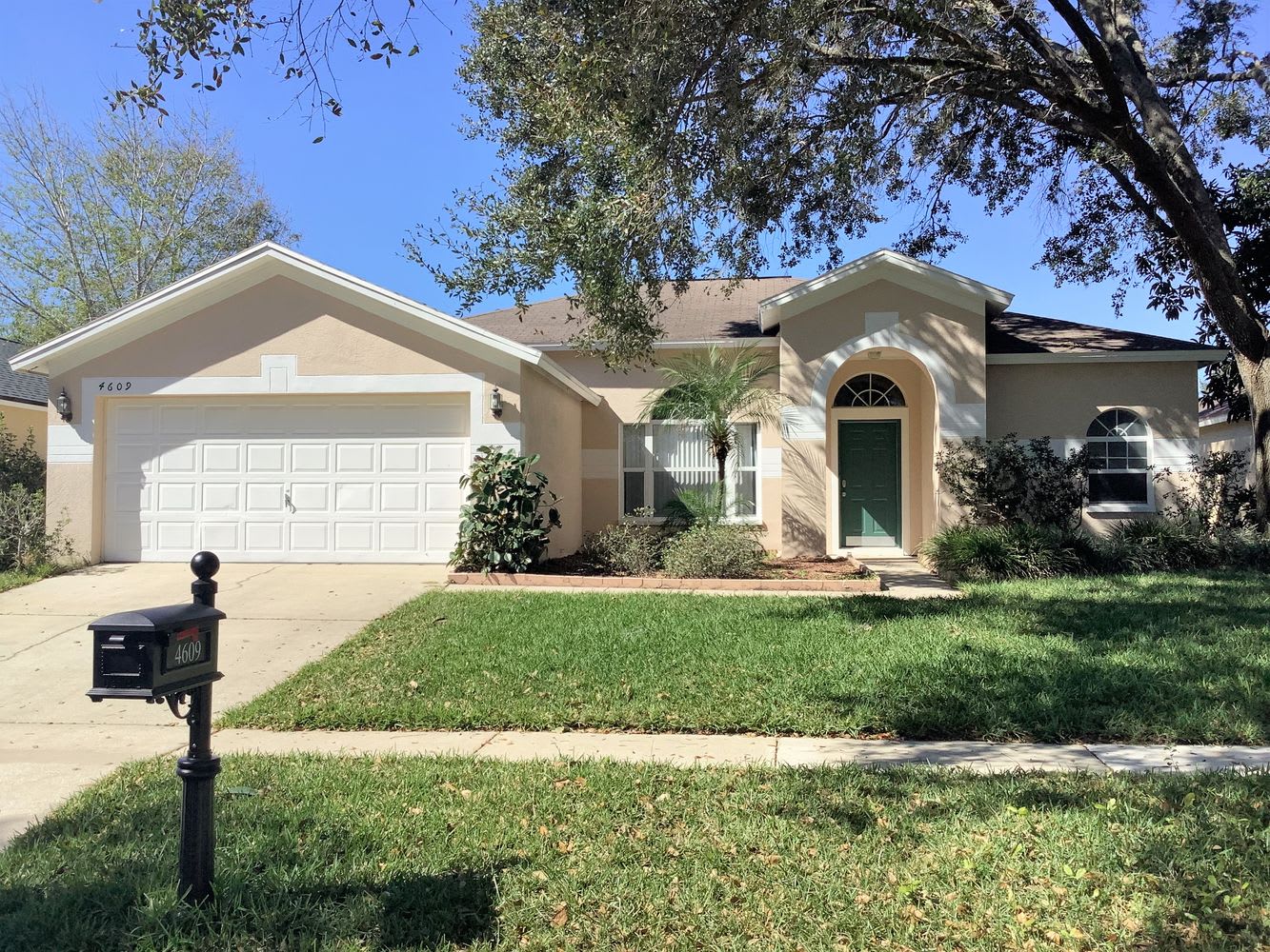 4-Bed Home in null, Valrico