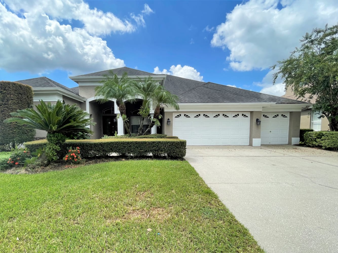 5-Bed House for Rent - 4610 Kilcoyne Ct, Lutz, FL