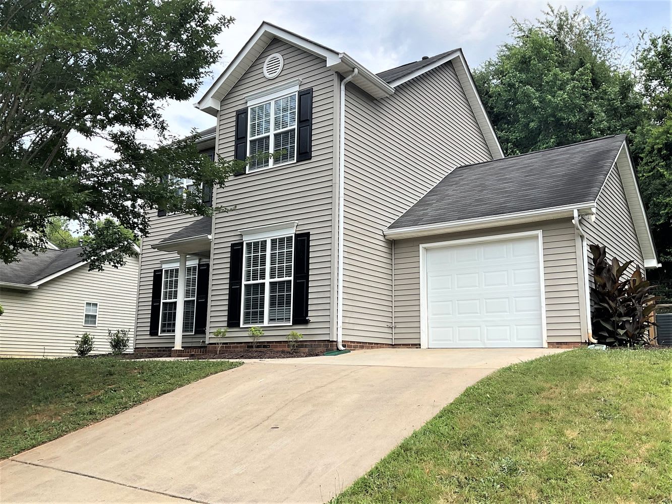 3-Bed House for Rent - 4703 Bancroft Pl, Waxhaw, NC