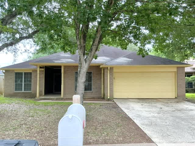 3-Bed House for Rent - 4930 Vancouver Blvd, Richmond, TX