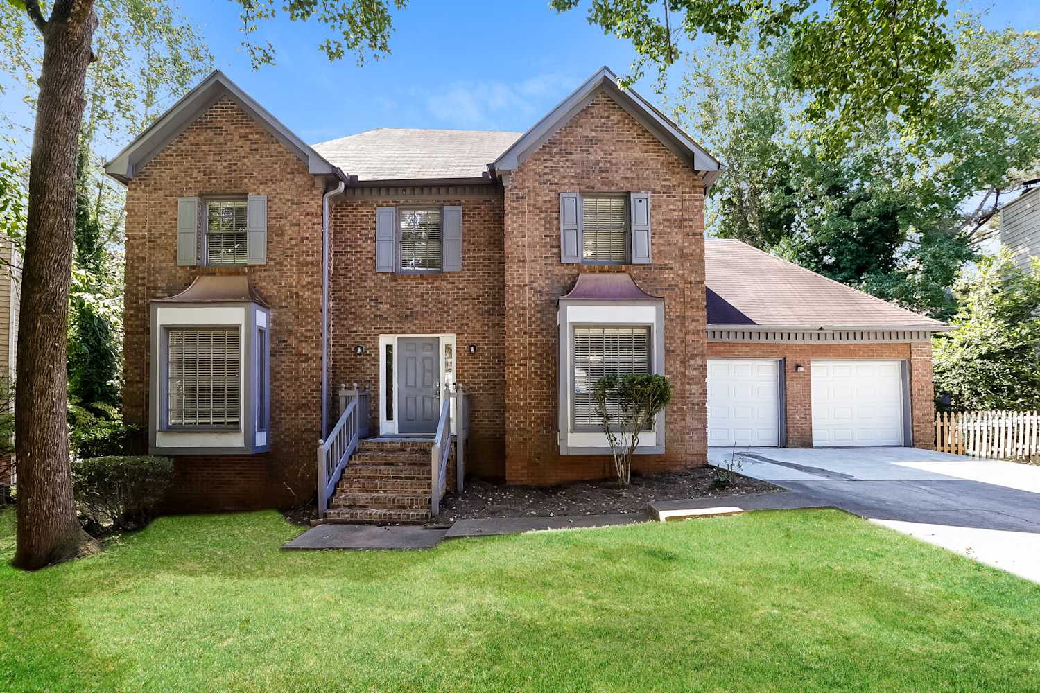 4 Bedroom House – 5018 Stoney Point Cir, Stone Mountain, GA 30088