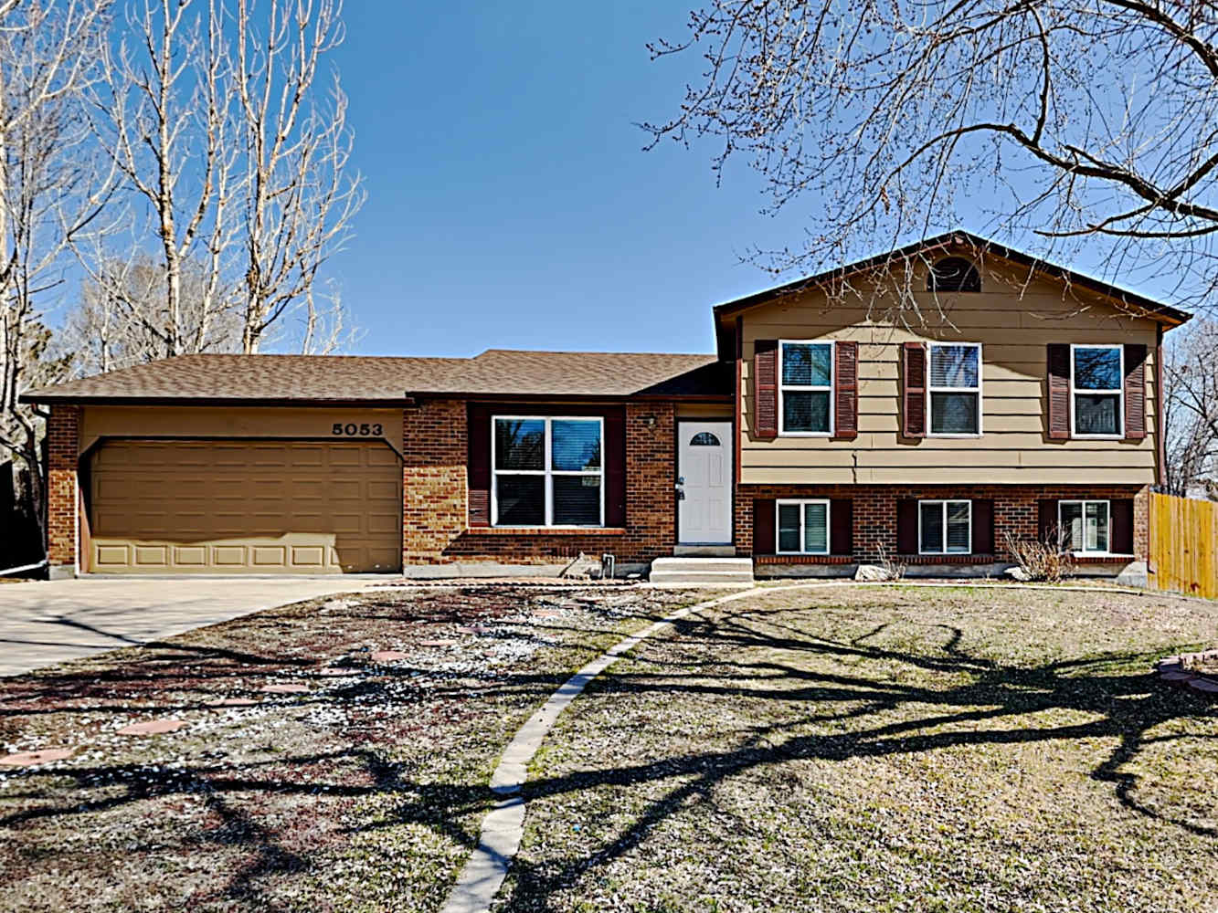 4-Bed Home in null, Thornton