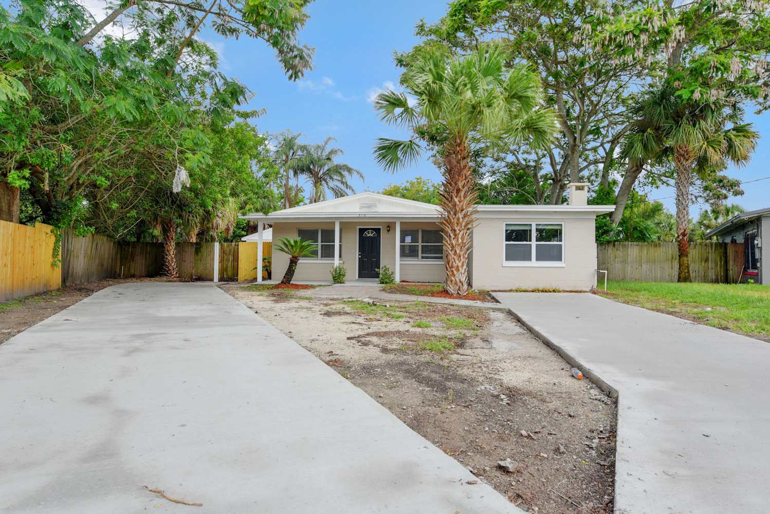 4-Bed House for Rent - 5119 Divot Ct, Orlando, FL