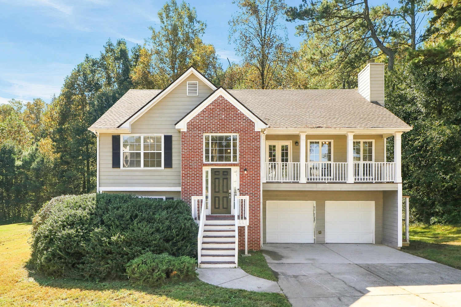5 Bedroom House – 52 Farm St, Hiram, GA 30141