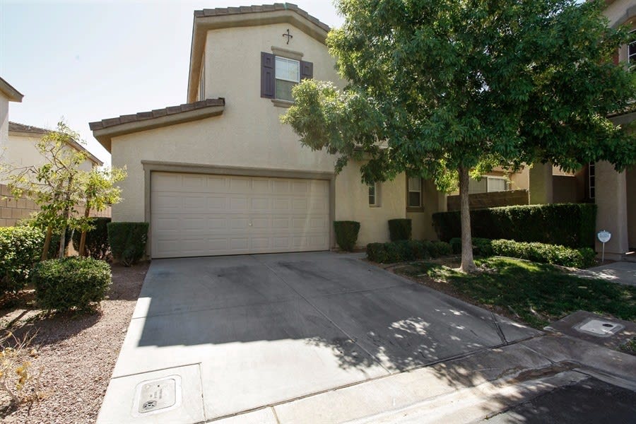 4-Bed House for Rent - 54 Puerto Azul Trl, Henderson, NV