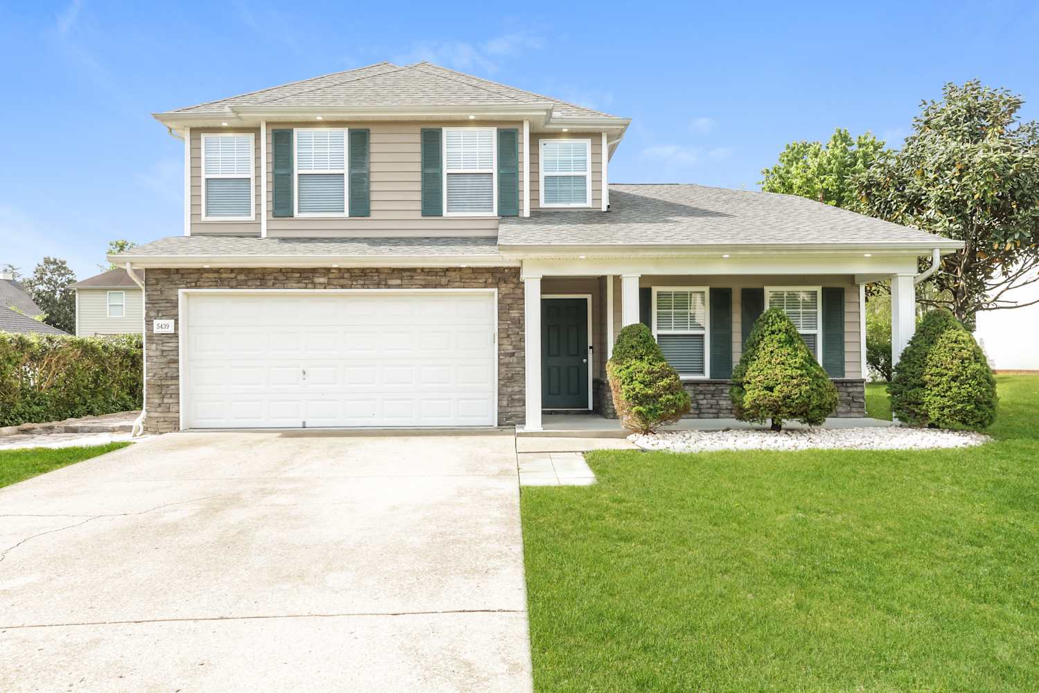 5-Bed Home at 5441 Middlebury Dr, Murfreesboro